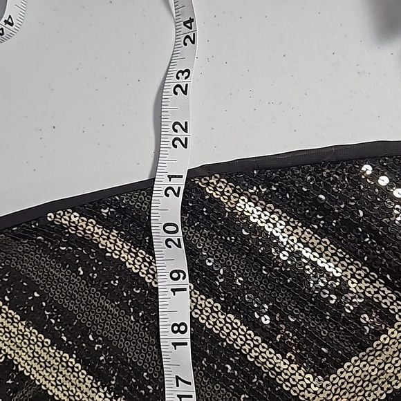 AI Authentic Icon Black W/ Bronze & Gold Festival Girl Mini-Skirt Size M NWT - Picture 9 of 16